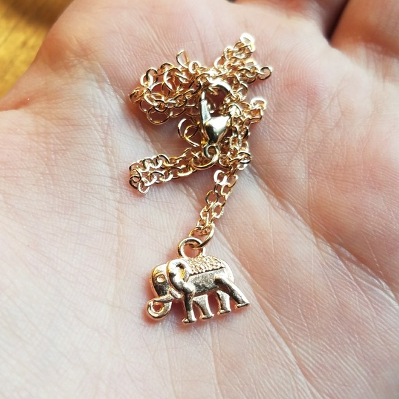 New Gold Elephant Anklet - Picture 5 of 8
